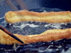 油條添加劑超標危害人們的健康